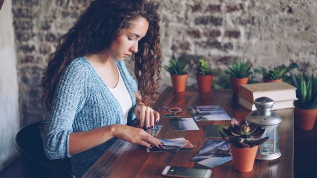 生命保険、入りすぎていませんか？40代が今すぐ見直すべき3つのポイント