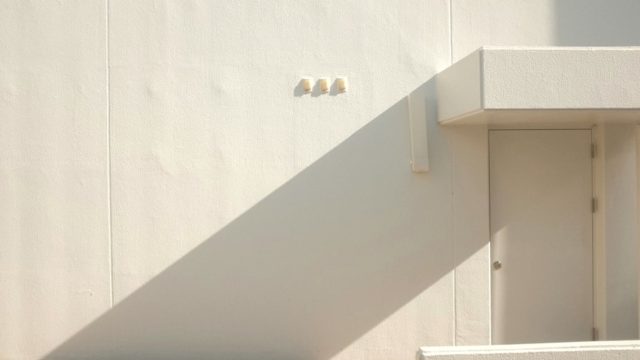 変動金利が上がった今こそ住宅ローン借り換えのチャンス。40代が知っておくべき判断基準